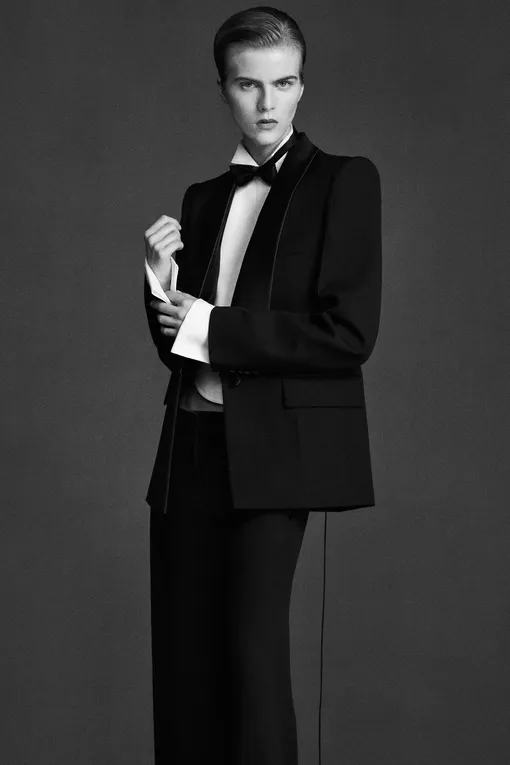 Victoria Beckham Resort 2025 Victoria Beckham Resort 2025