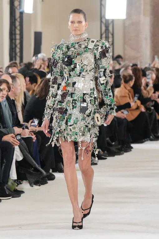 Schiaparelli Haute Couture весна-лето 2024