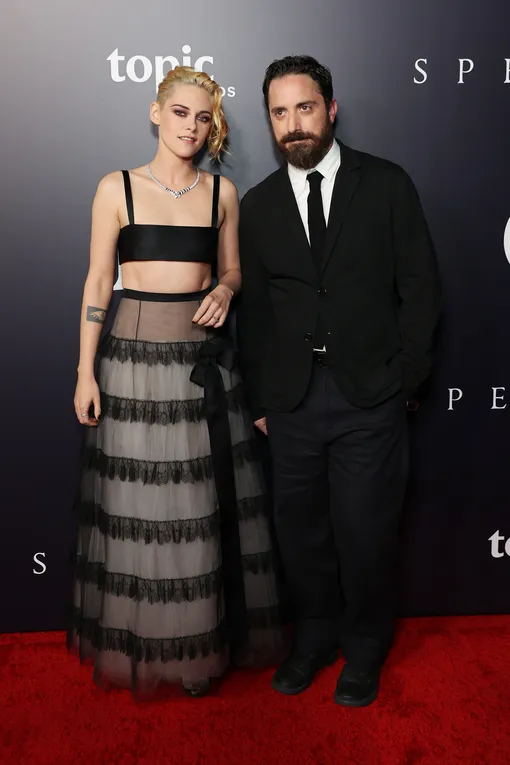 Кристен Стюарт и Пабло Ларраин на премьере фильма «Спенсер: тайна принцессы Дианы» в Лос-Анджелесе