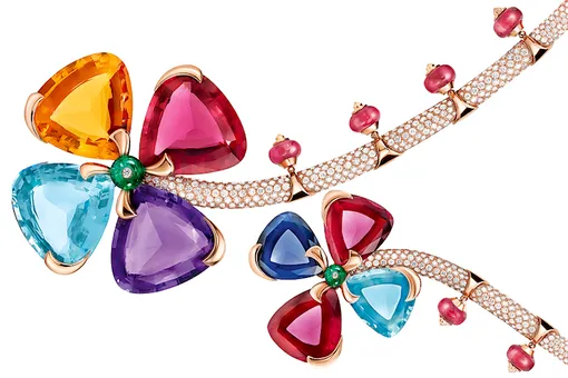 Весенний цвет: лучшие часы и украшения к 8 Марта