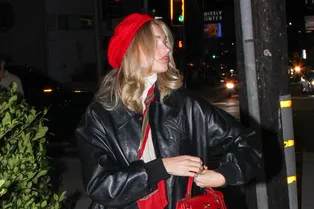 Самый французский аксессуар сезона, к которому точно стоит присмотреться