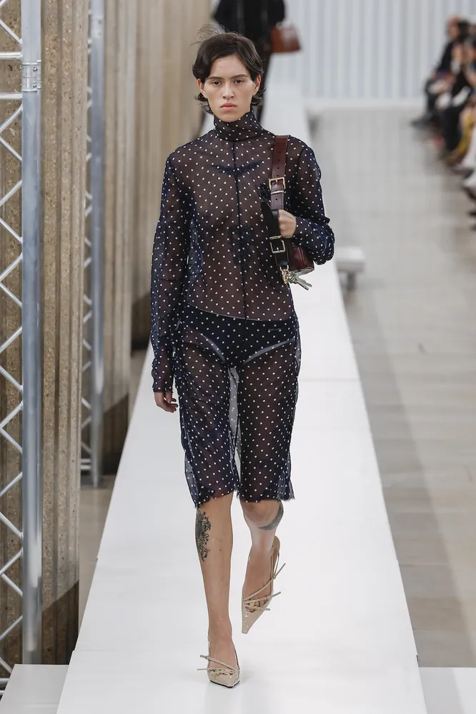 MIU MIU осень-зима 2023/24