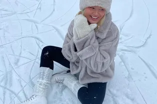 Собираемся на каток: 5 стильных образов, которым не страшен холод