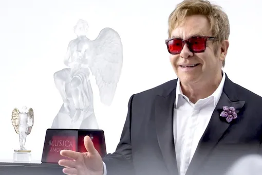 Lalique + Элтон Джон Lalique + Элтон Джон