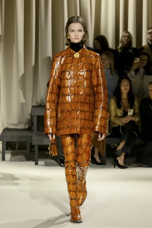 Schiaparelli осень-зима 2024/25 Schiaparelli осень-зима 2024/25