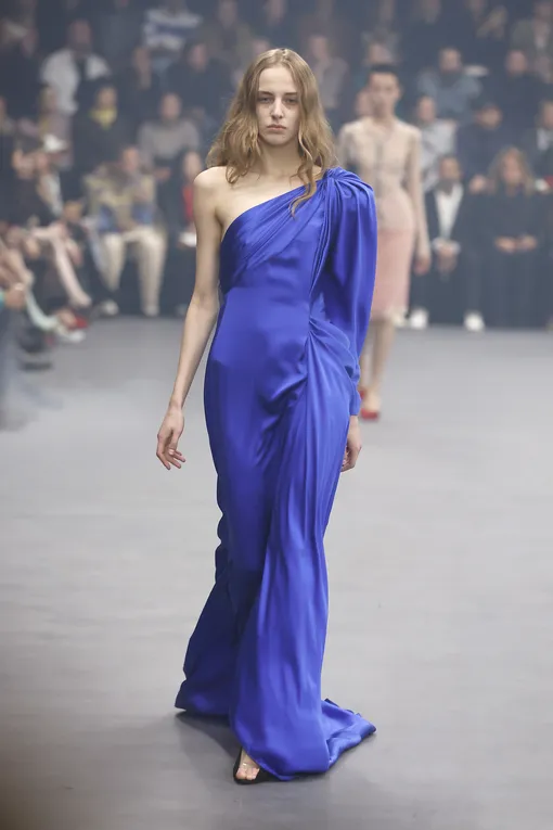 Valentino весна-лето 2026