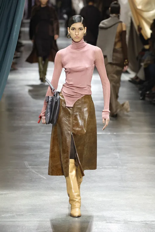 Fendi осень-зима 2024/25 Fendi осень-зима 2024/25