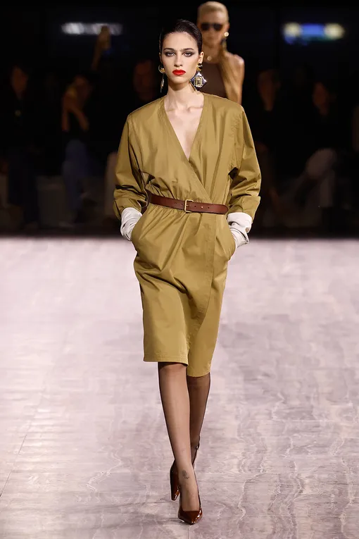 Saint Laurent весна-лето 2024 Saint Laurent весна-лето 2024