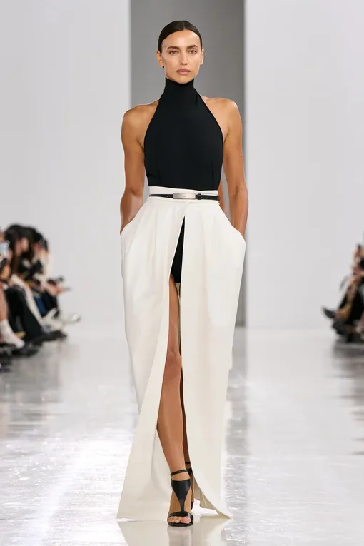 Max Mara весна-лето 2025