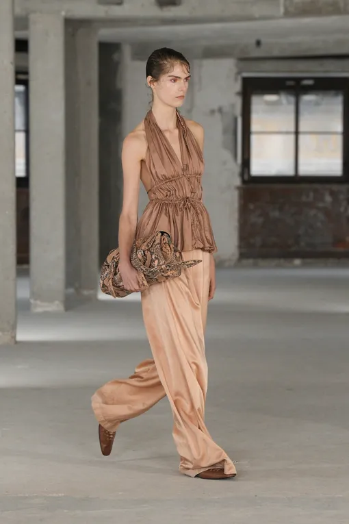Dries Van Noten весна-лето 2025