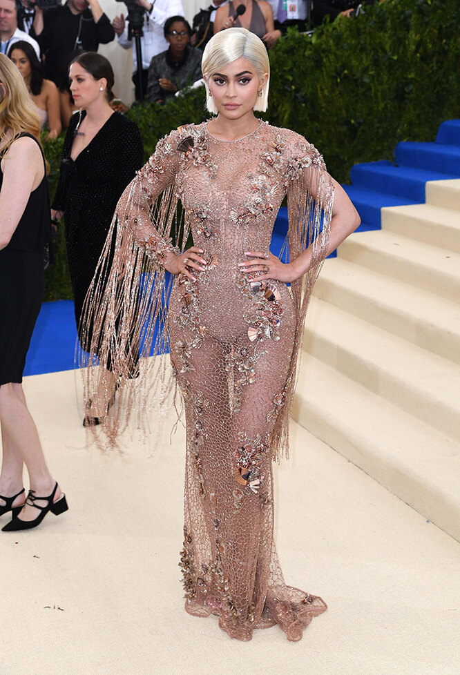 Великолепие металлик-оттенков