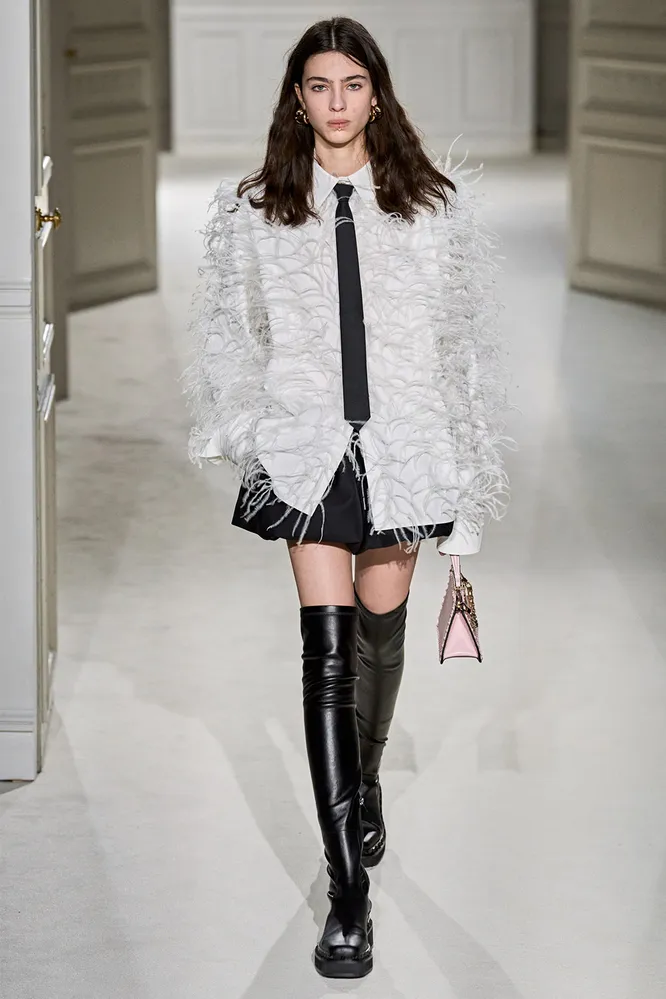 Valentino осень-зима 2023/24 Valentino осень-зима 2023/24