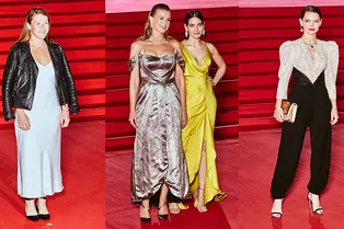 Юлия Снигирь, Елизавета Боярская, Софья Эрнст и Варвара Шмыкова на открытии Московского международного кинофестиваля