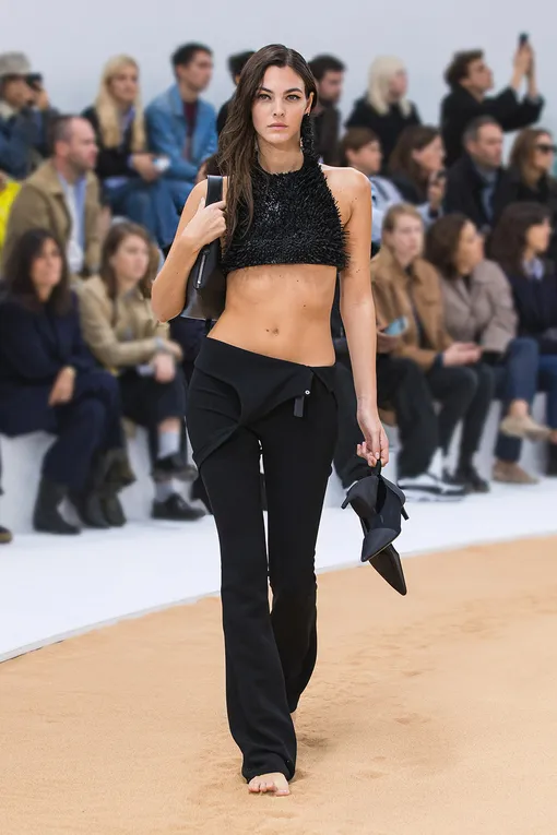 Courrèges весна-лето 2023 Courrèges весна-лето 2023
