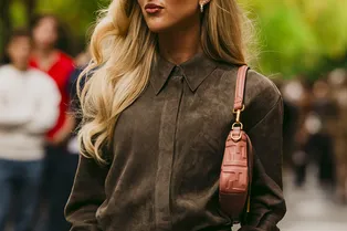 7 стильных вещей из замши, которые мы планируем носить всю весну