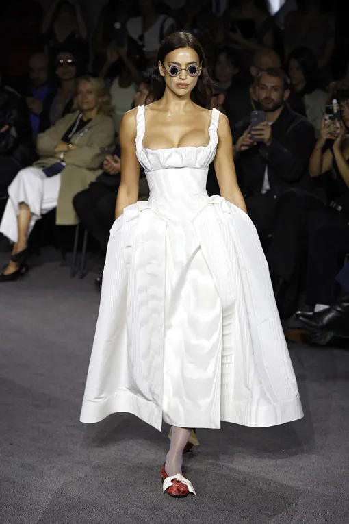 Vivienne Westwood весна-лето 2024 Vivienne Westwood весна-лето 2024