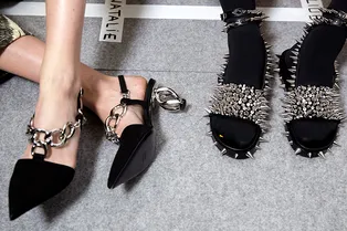 46 лучших пар обуви с парижских подиумов