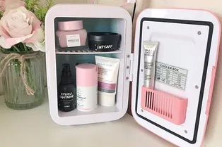 Бьюти-холодильник — новый тренд для тех, кто заботится о своей косметике