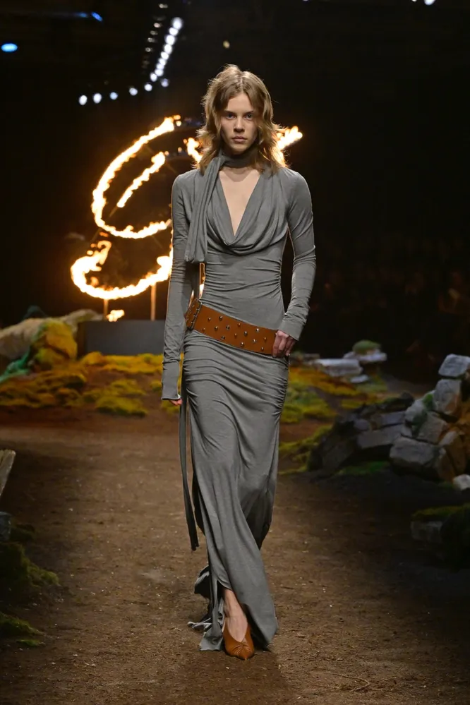 Blumarine осень-зима 2023/24 Blumarine осень-зима 2023/24
