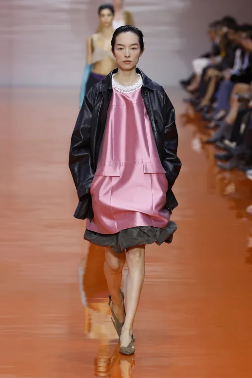 Prada весна-лето 2026