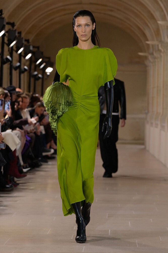 Victoria Beckham весна-лето 2023 Victoria Beckham весна-лето 2023