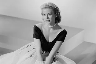 Гардероб Грэйс Келли покажут в Музее Кристиана Диора