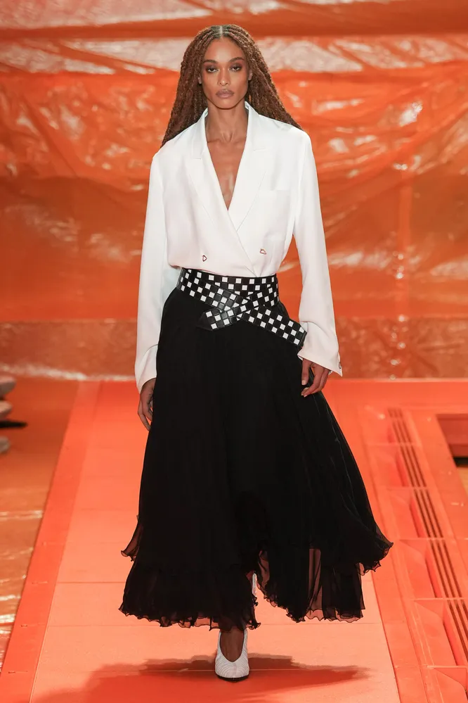 Louis Vuitton весна-лето 2024