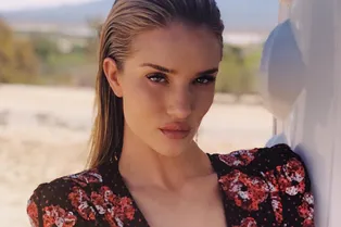 Роузи Хантингтон-Уайтли показала подросшего сына Джека