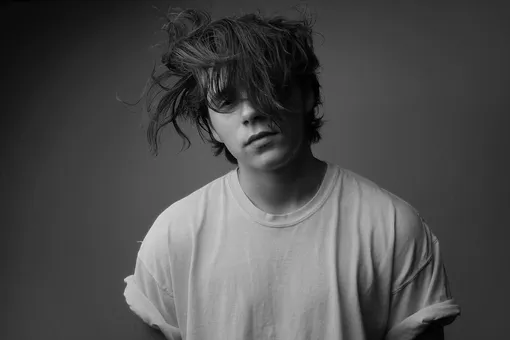 У Бруклина Бекхэма новая работа — и Виктория от нее в восторге У Бруклина Бекхэма новая работа — и Виктория от нее в восторге