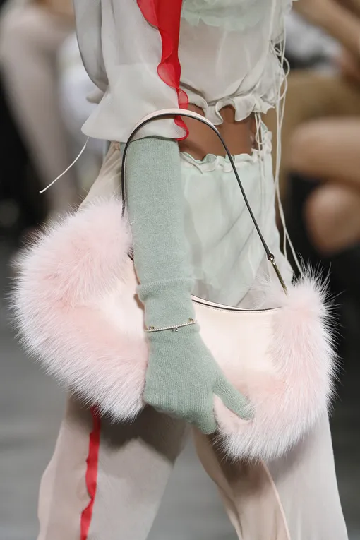 Fendi осень-зима 2022/23 Fendi осень-зима 2022/23