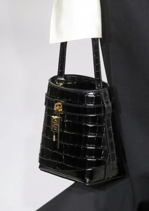 Givenchy осень-зима 2023/24