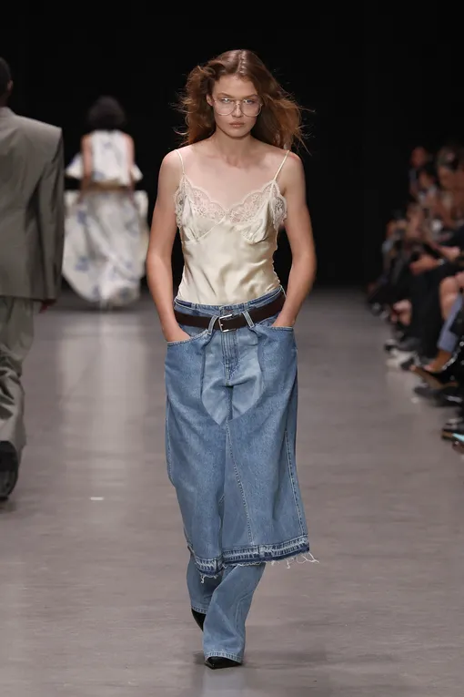 Stella McCartney весна-лето 2026 Stella McCartney весна-лето 2026