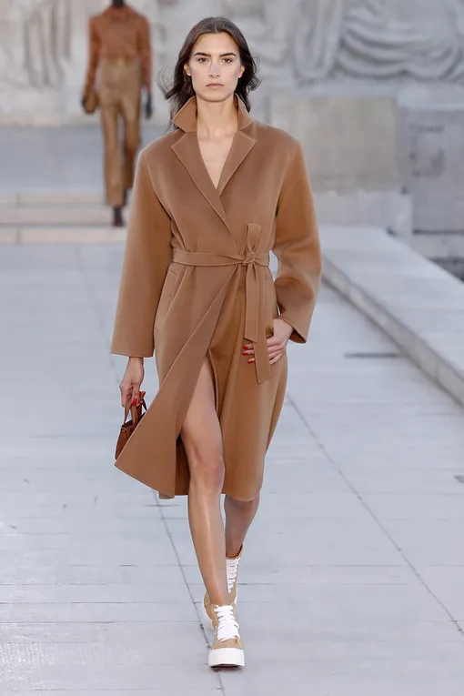 Akris весна-лето 2023 Akris весна-лето 2023