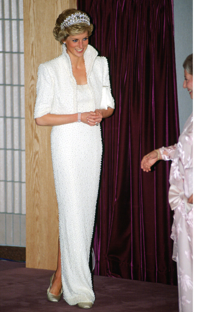 Принцесса Диана во время визита в Гонконг, 1989