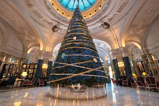 В ожидании Нового года: елка Chopard в Hotel de Paris Monte-Carlo