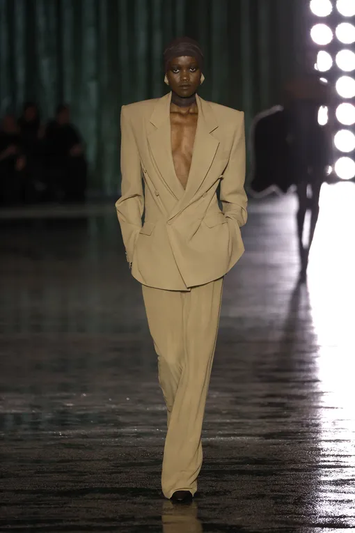 Saint Laurent осень-зима 2024/2025 Saint Laurent осень-зима 2024/2025