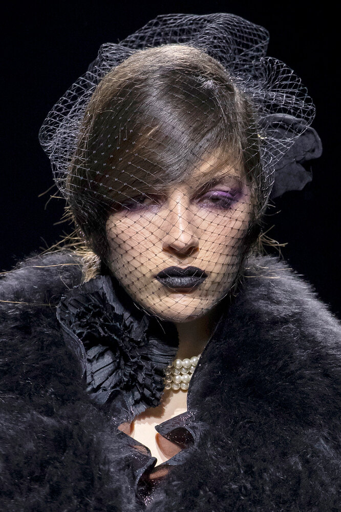 BLUMARINE осень-зима 2022/23 BLUMARINE осень-зима 2022/23