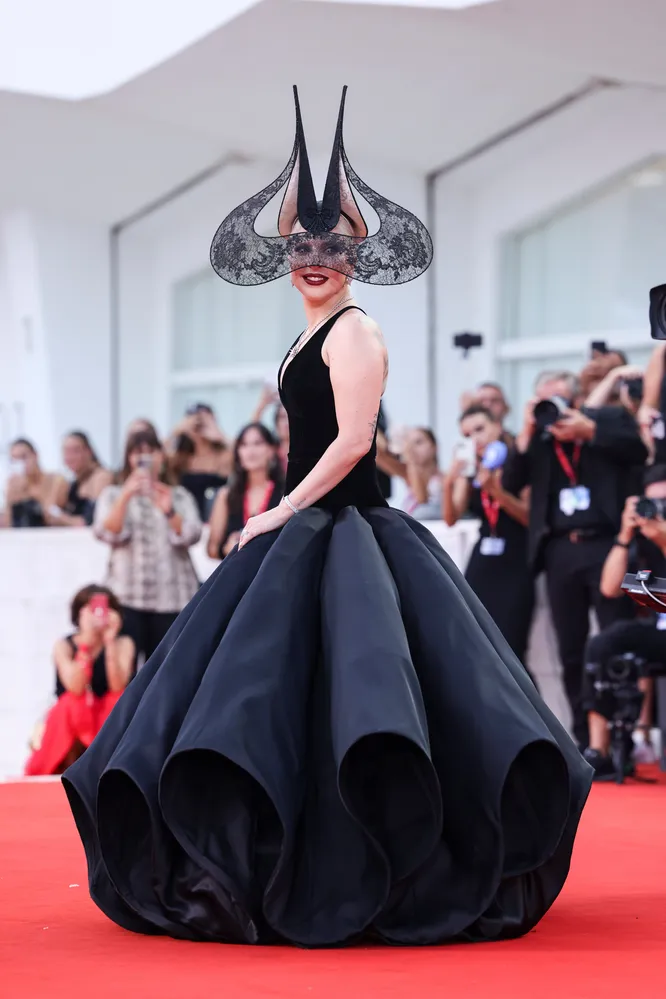 Леди Гага в Сhristian Dior Haute Couture, 2024