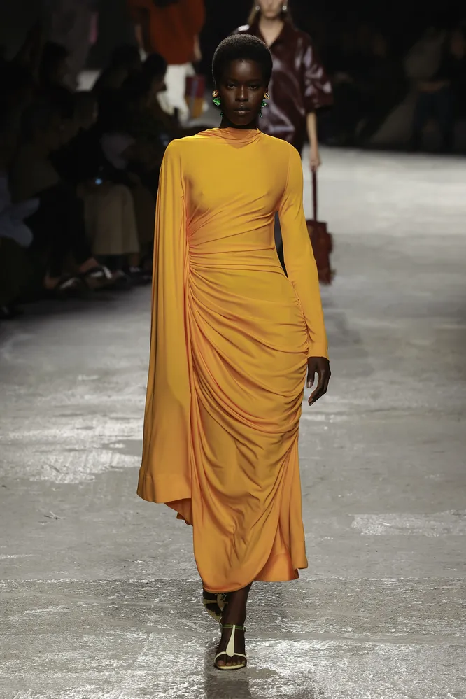 Bottega Veneta весна-лето 2025 Bottega Veneta весна-лето 2025