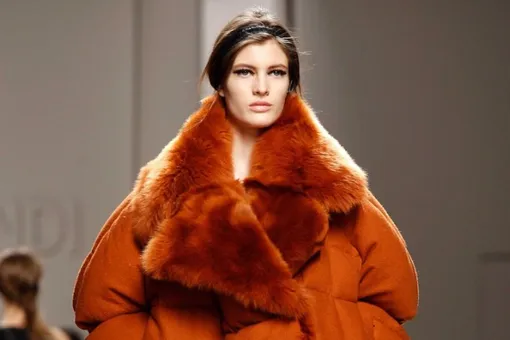 Дизайнеры призвали студентов Central Saint Martins отказаться от меха Дизайнеры призвали студентов Central Saint Martins отказаться от меха