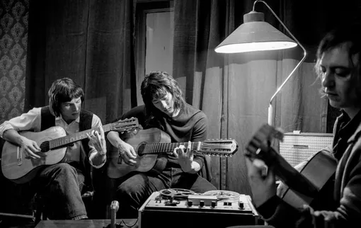 Кадр из фильма «Лето» Кирилла Серебренникова Кадр из фильма «Лето» Кирилла Серебренникова