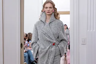 Этот фасон вернулся. Найдено самое комфортное пальто на осень-2025 Этот фасон вернулся. Найдено самое комфортное пальто на осень-2025