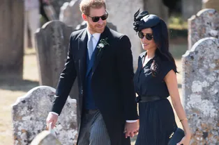 10 плиссированных юбок как у Меган Маркл, которые можно носить каждый день