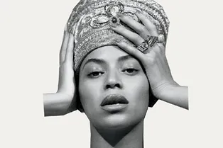 Сюрприз от Бейонсе: поп-дива внезапно представила новый альбом