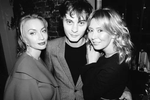 Ужин Jimmy Choo Ужин Jimmy Choo