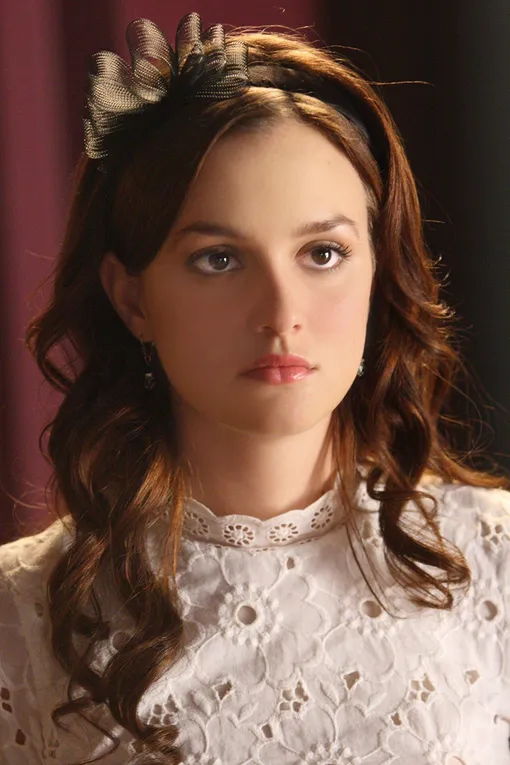 Лейтон Мистер в роли Блэр Уолдорф в сериале «Сплетница» (2006-2012) Лейтон Мистер в роли Блэр Уолдорф в сериале «Сплетница» (2006-2012)