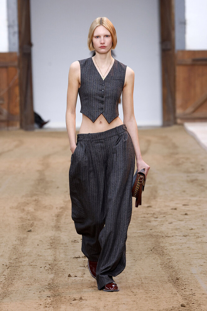 Stella McCartney осень-зима 2023/24 Stella McCartney осень-зима 2023/24