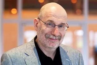 Борис Акунин заразился коронавирусом