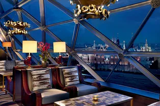 Куда пойти с подругами на бранч 8 марта