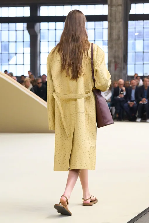 Tod's весна-лето 2025 Tod's весна-лето 2025